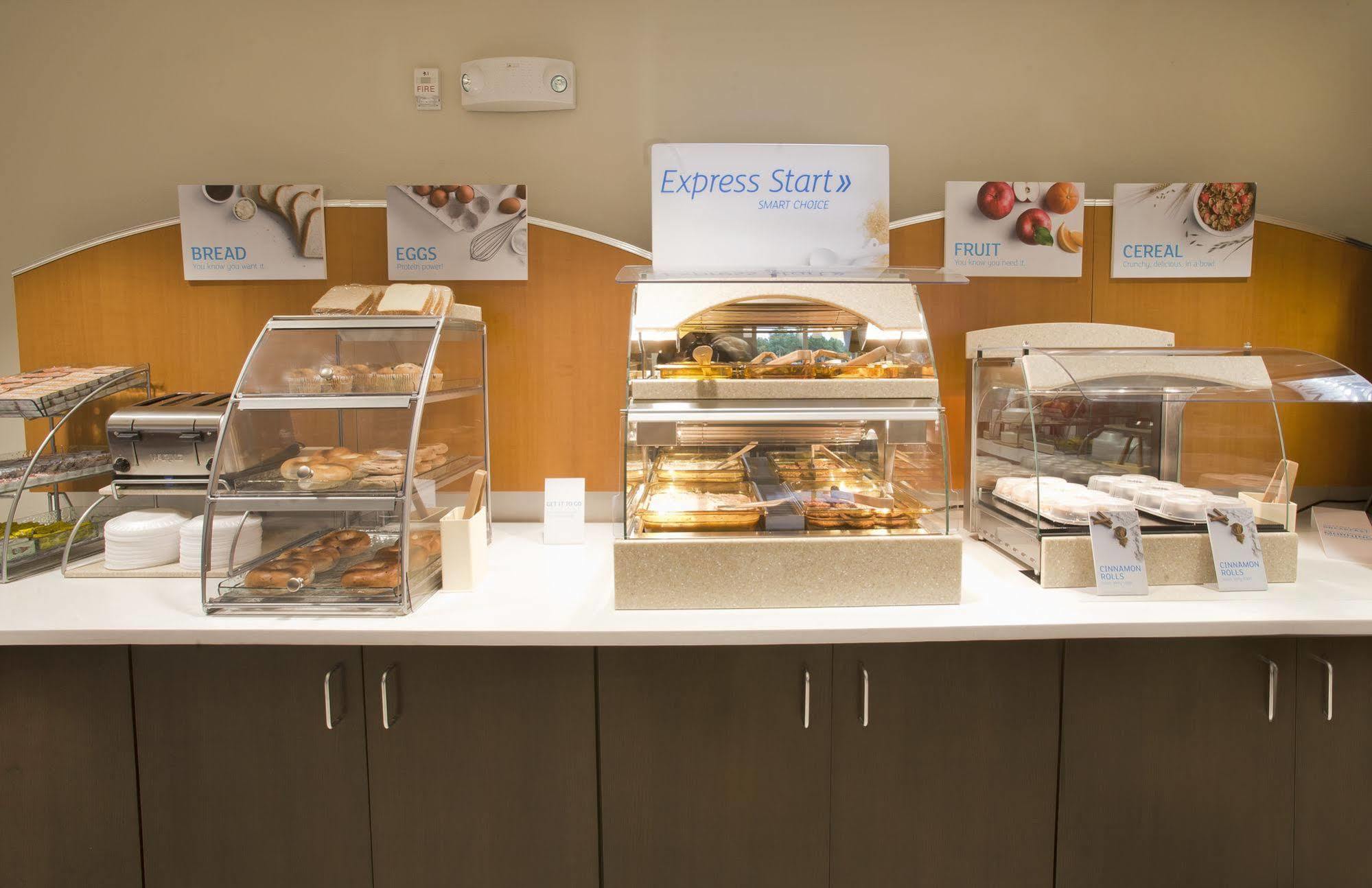 Holiday Inn Express Hotel & Suites Hot Springs By Ihg Dış mekan fotoğraf